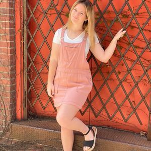 Meet your Posher, Carlie